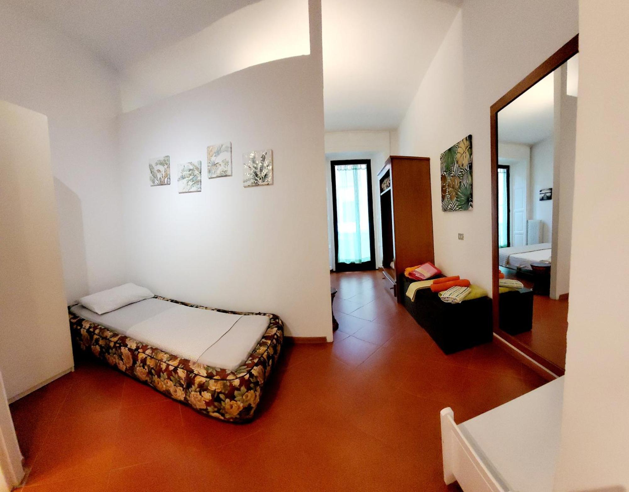 Le 5 Vie, Lago Maggiore Verbania Luaran gambar